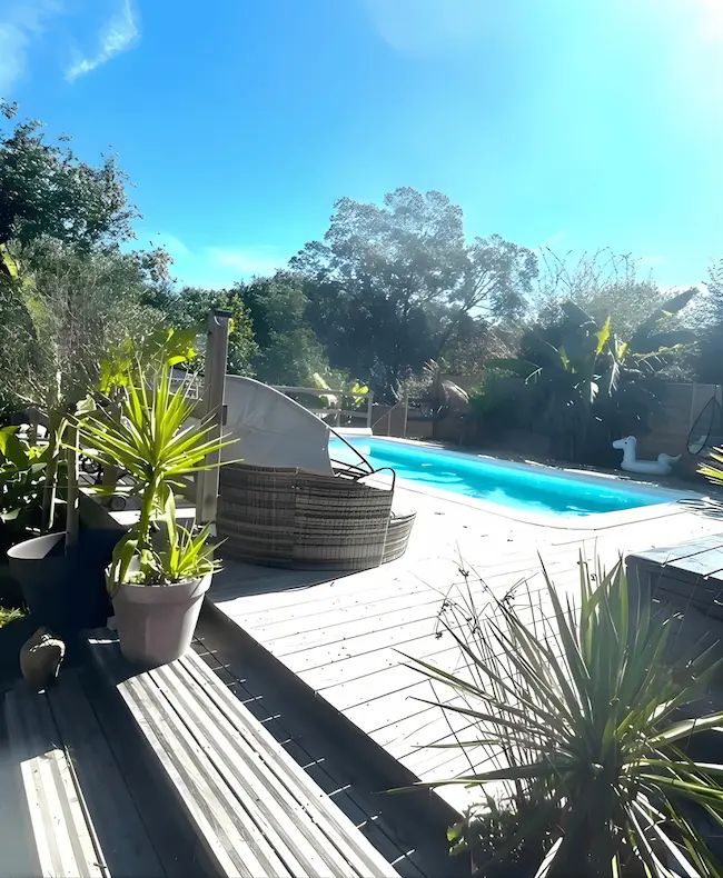 piscine et terrasse en bois
